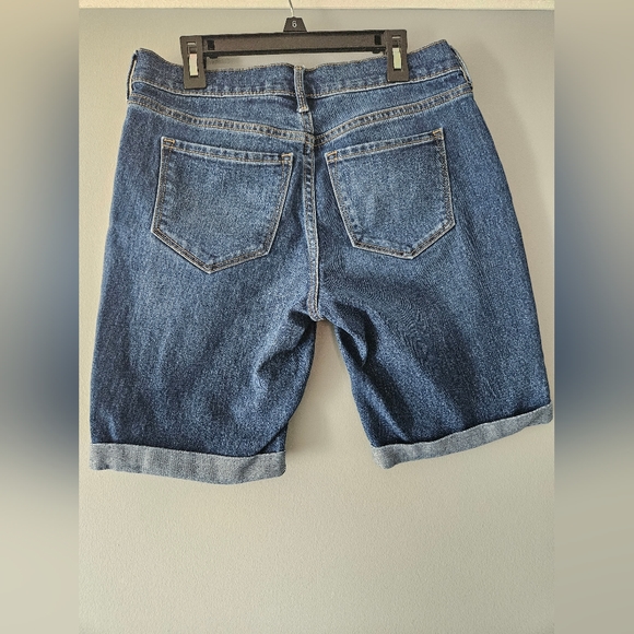 Old Navy jean shorts - Picture 3 of 3